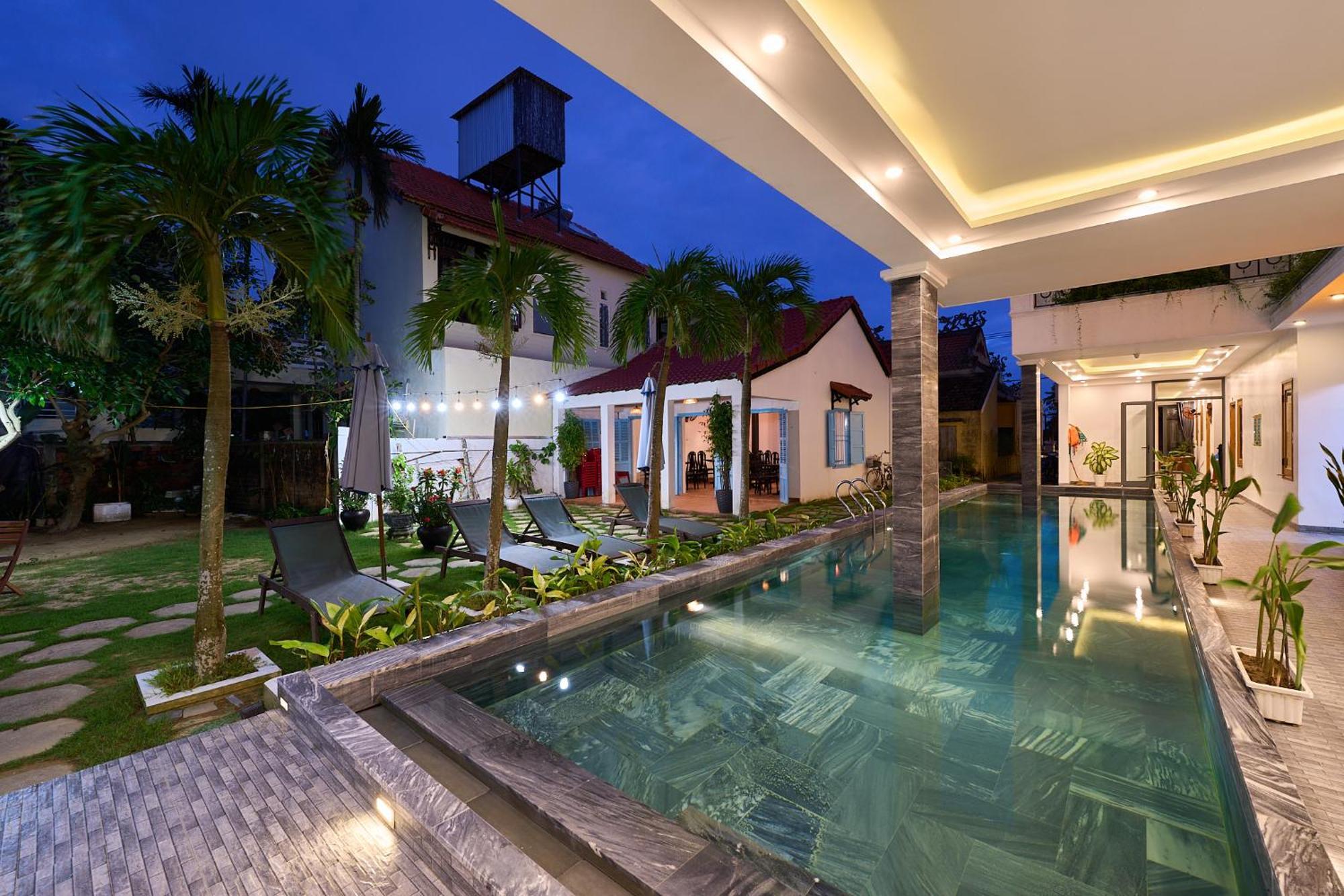 Hoi An Legend Charm Boutique Hotel Екстериор снимка