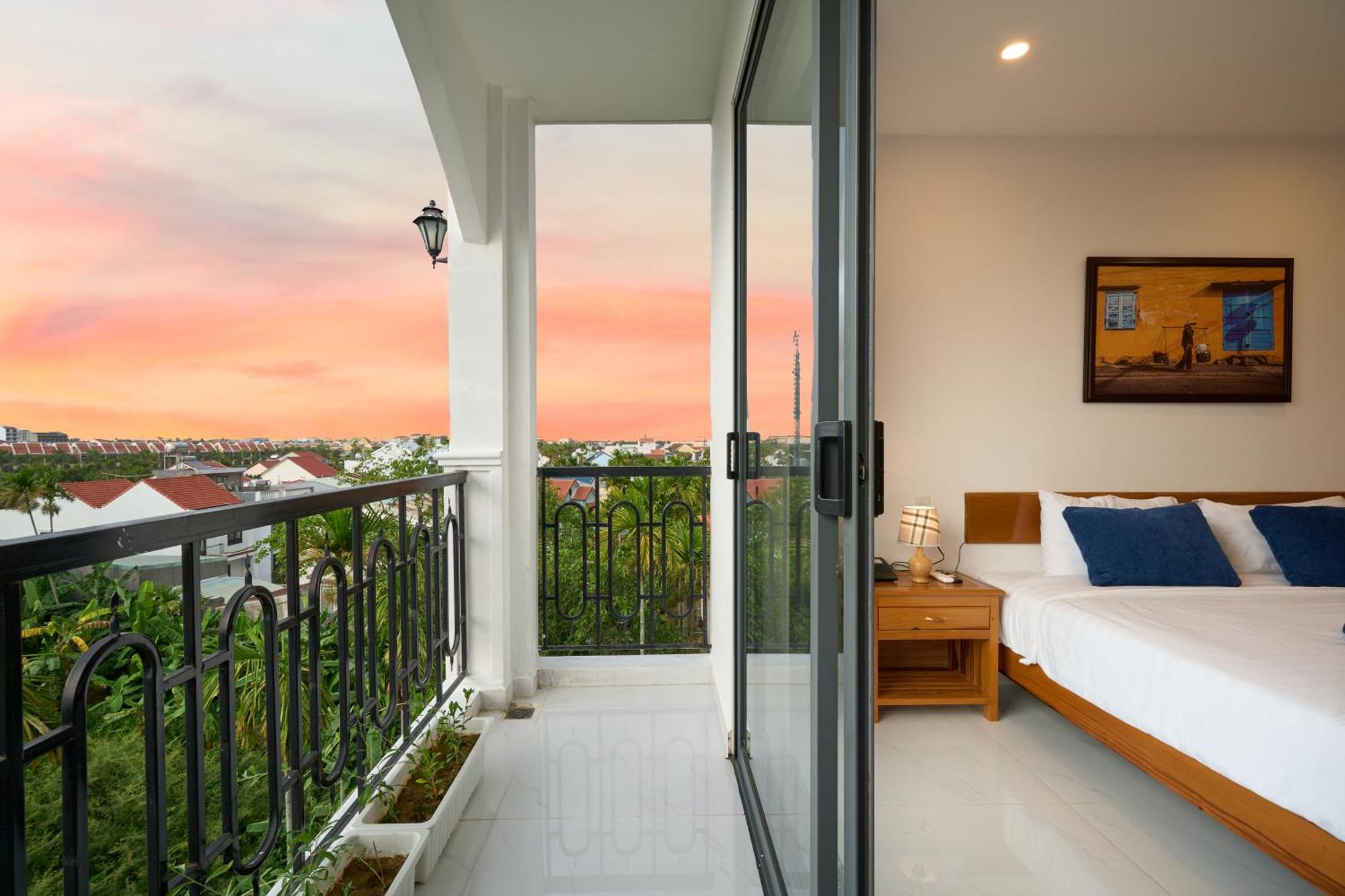 Hoi An Legend Charm Boutique Hotel Екстериор снимка
